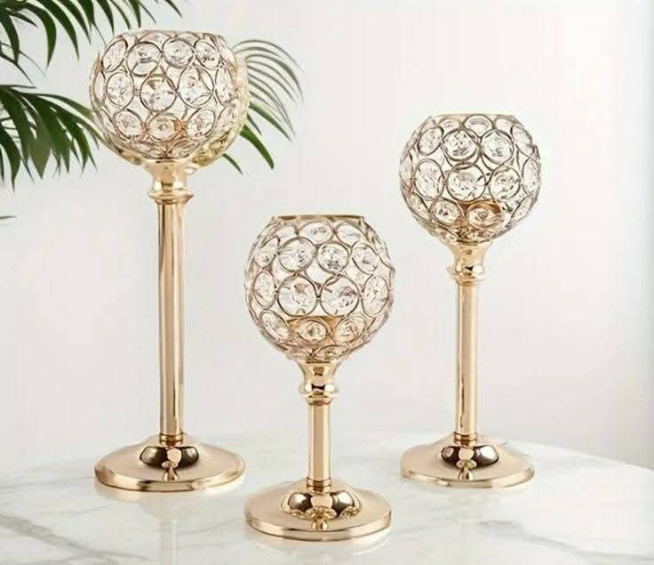 Crystal candle stand