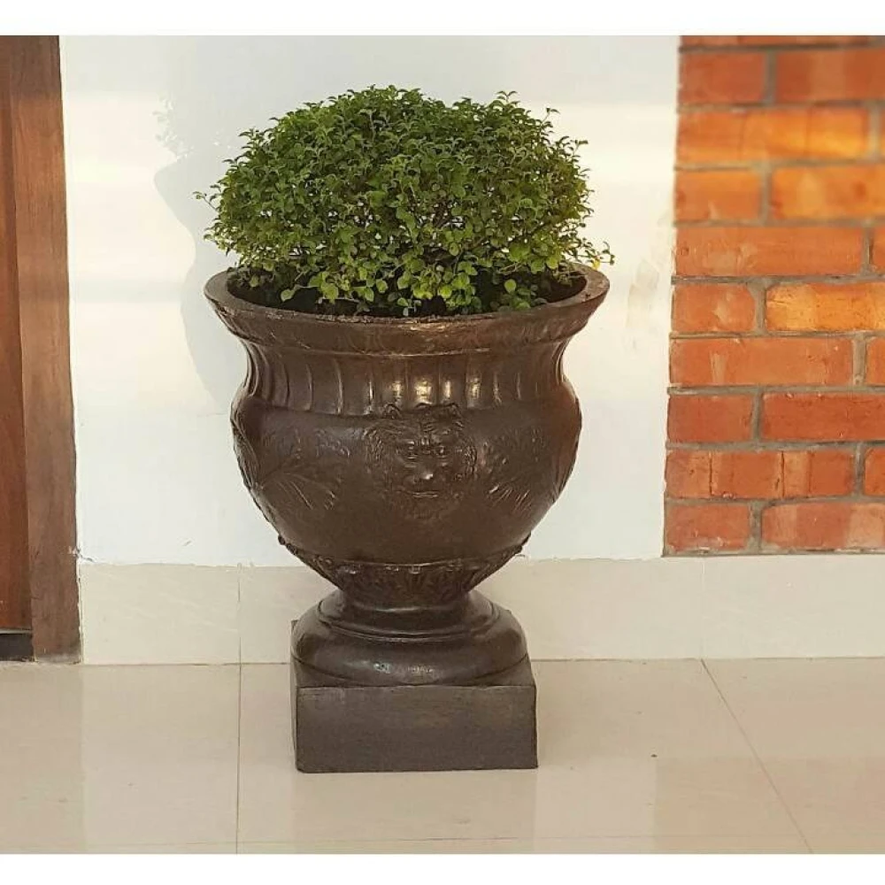 Vintage Hedge Planter